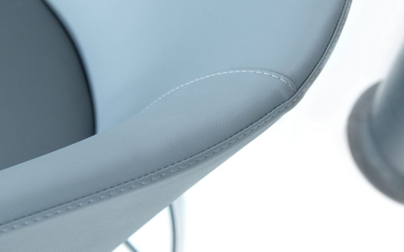 Curvy-seduta-pelle Curvy-seduta-pelle